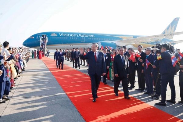 Tổng Bí thư Tô Lâm bắt đầu chuyến thăm chính thức Lào – Tăng cường quan hệ đặc biệt Việt Nam – Lào-image