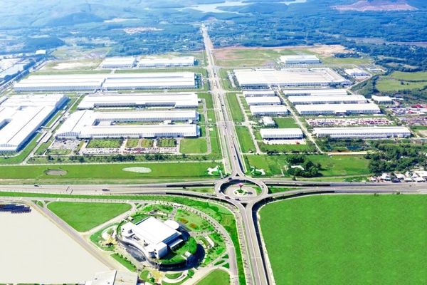 Đà Nẵng đề xuất rót 10 tỷ USD nâng tầm sân bay Chu Lai - Tạo động lực phát triển khu vực-image